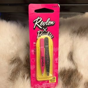 💋 Revlon Barbie Limited Edition Travel Tweezers Set